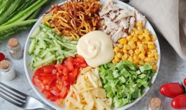 Салат «Королевский» с курицей и кукурузой