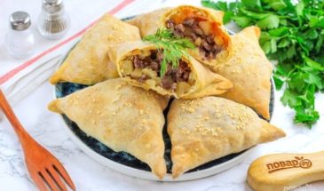 Самса с фаршем и картошкой