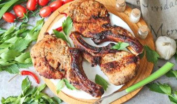 Шашлык из свиной корейки по-армянски