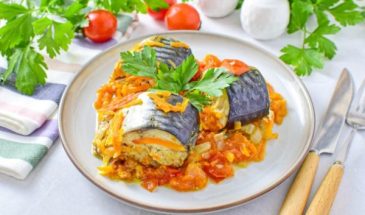 Скумбрия в мультиварке с овощами