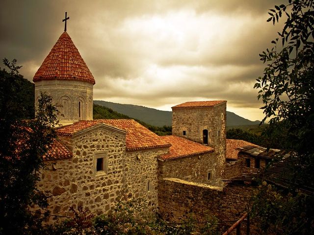 Старинная армянская церковь Старом крыму