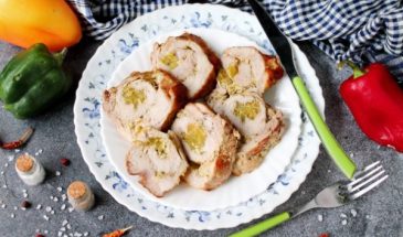 Свинина фаршированная маринованным перцем