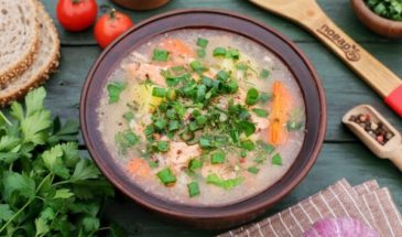 Уха на костре из лосося