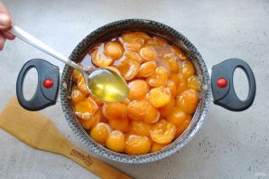 Варенье из абрикосов с медом