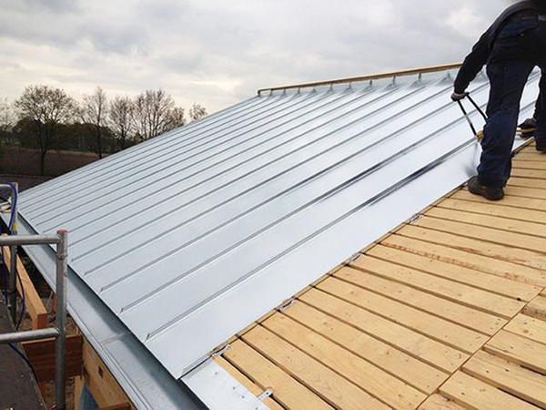 Ремонт фальцевой кровли